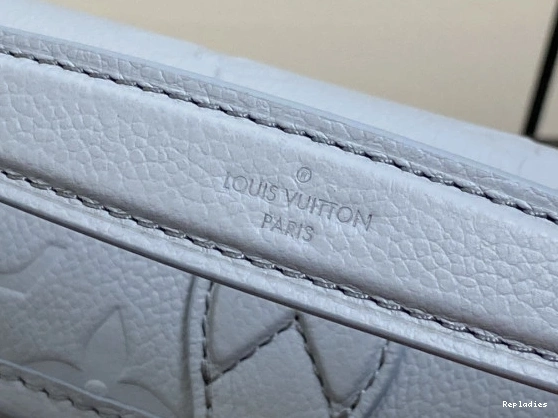 Cheap CM Diane-19*10.5*6 VUITTON LOUIS Nano 0824